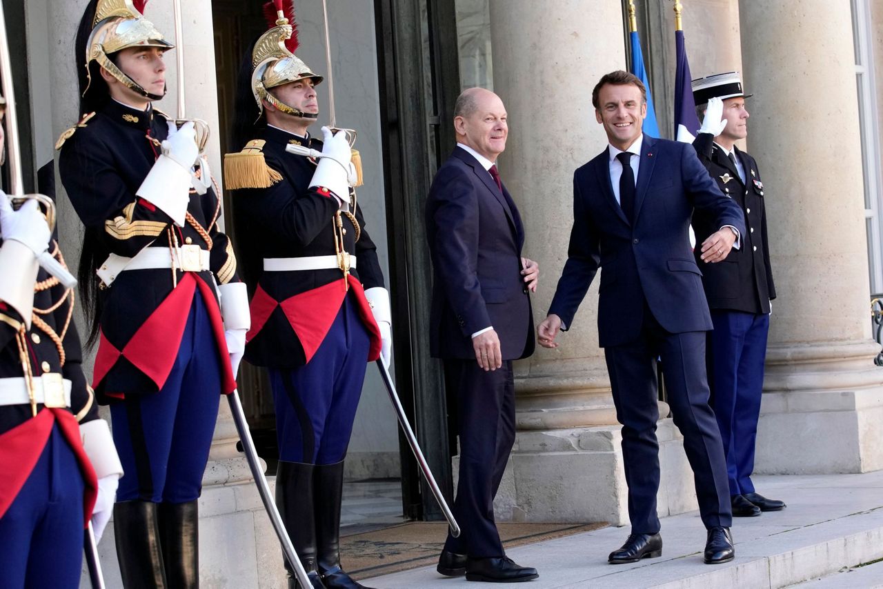 French, German leaders to meet in Paris amid diverging views