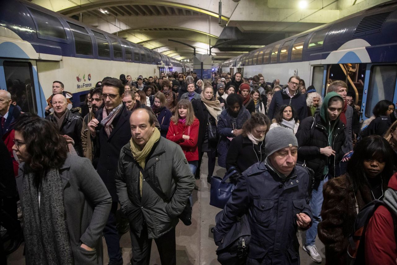 A milestone for French rail strikes 29th day of walkouts