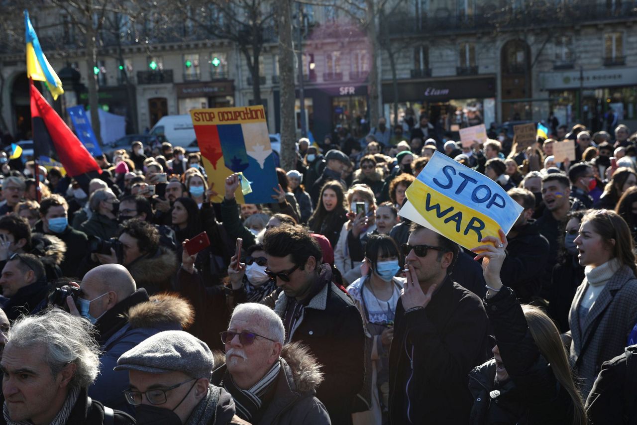 митинг против украины в москве