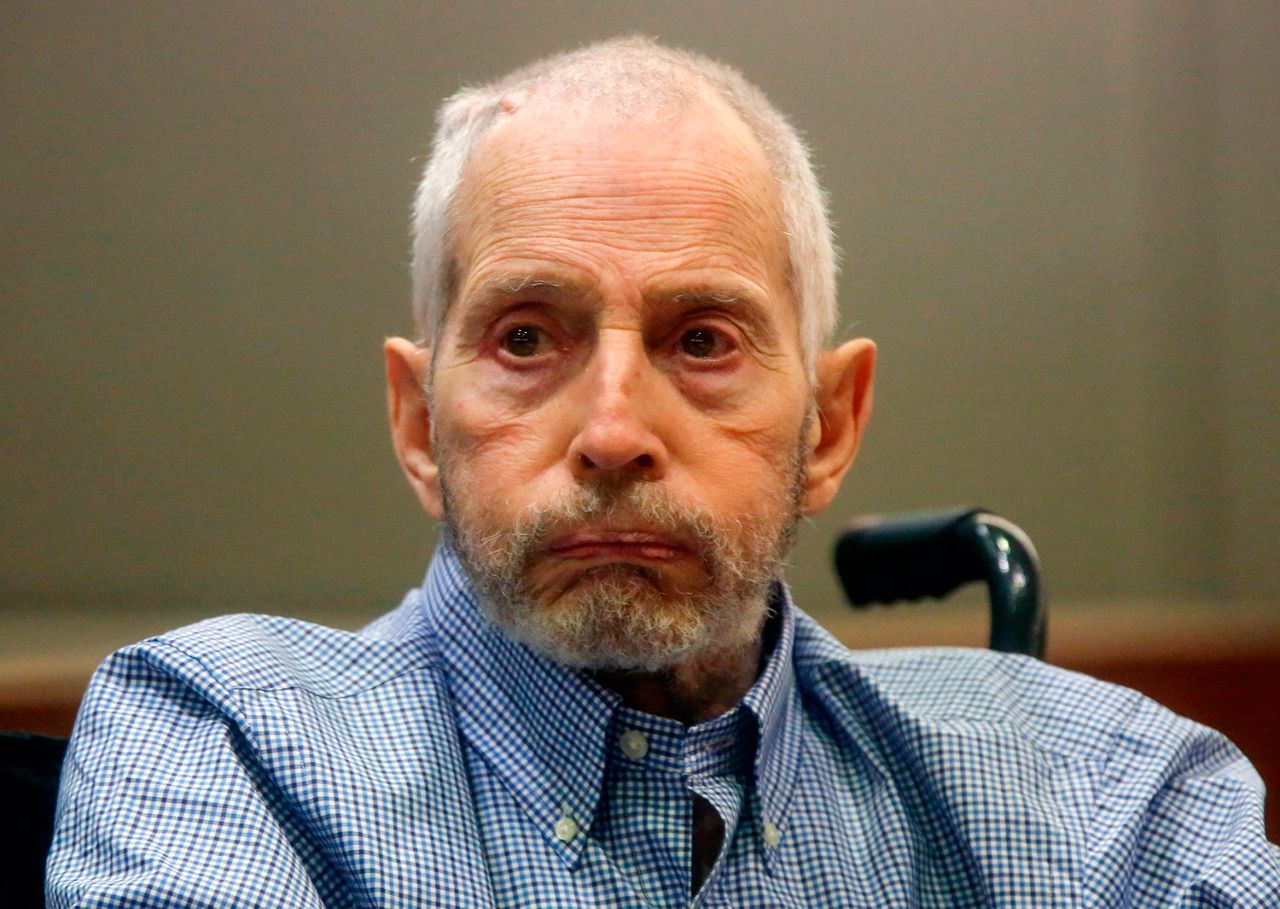 Eccentric heir Robert Durst faces key hearing in murder case