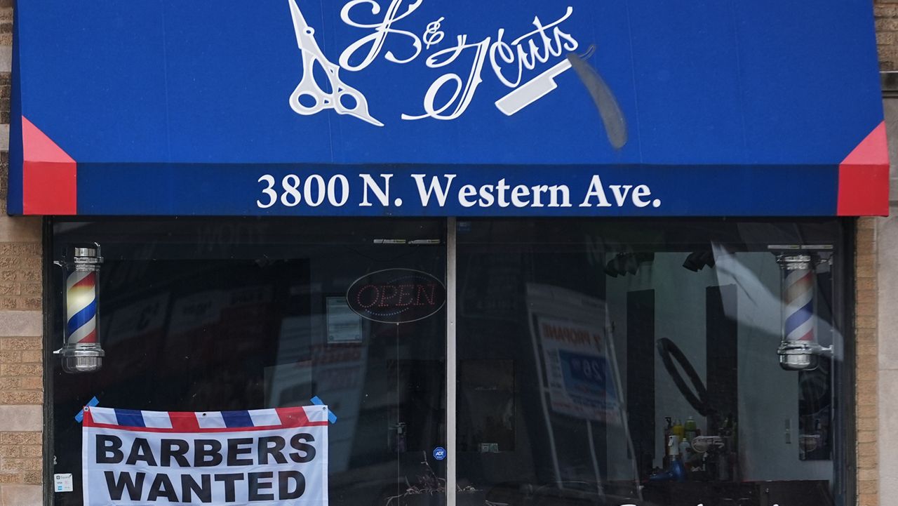 U.S. economy grows at 1.4% rate in fourth quarter, slower than economists expected