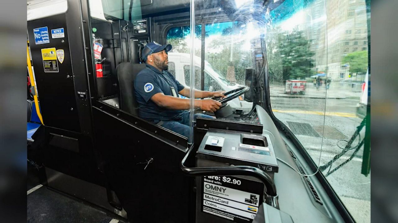 Dodger Express buses return for 2022 season