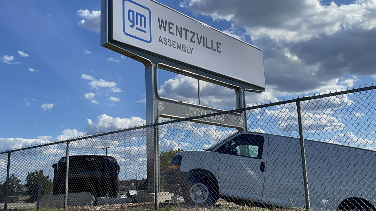 The General Motors assembly plant in Wentzville, Mo. (Spectrum News/Gregg Palermo)