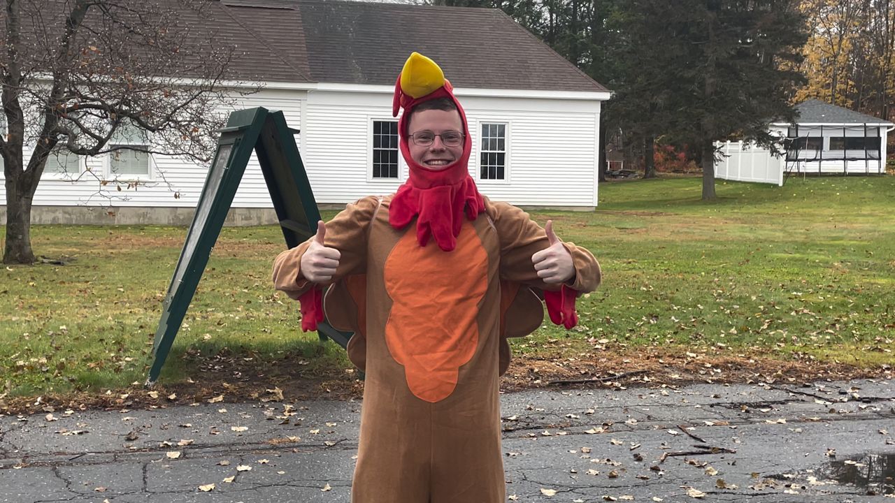 Boylston 5K raises money for schools and local food pantry