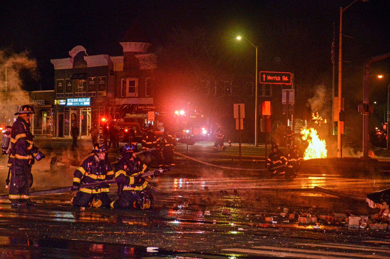 Gasoline tanker crashes into building, bursts into fireball