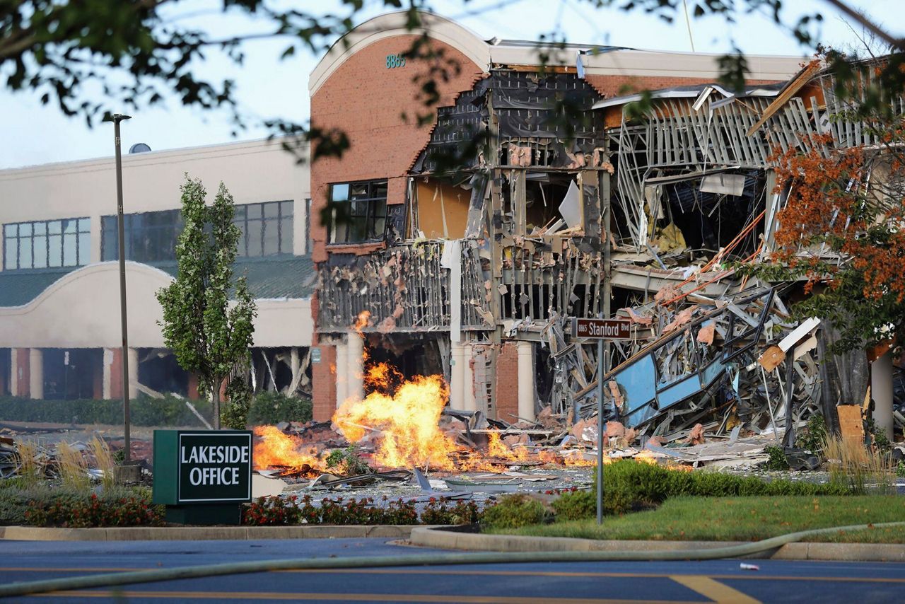 gas-explosion-in-maryland-badly-damages-shopping-center