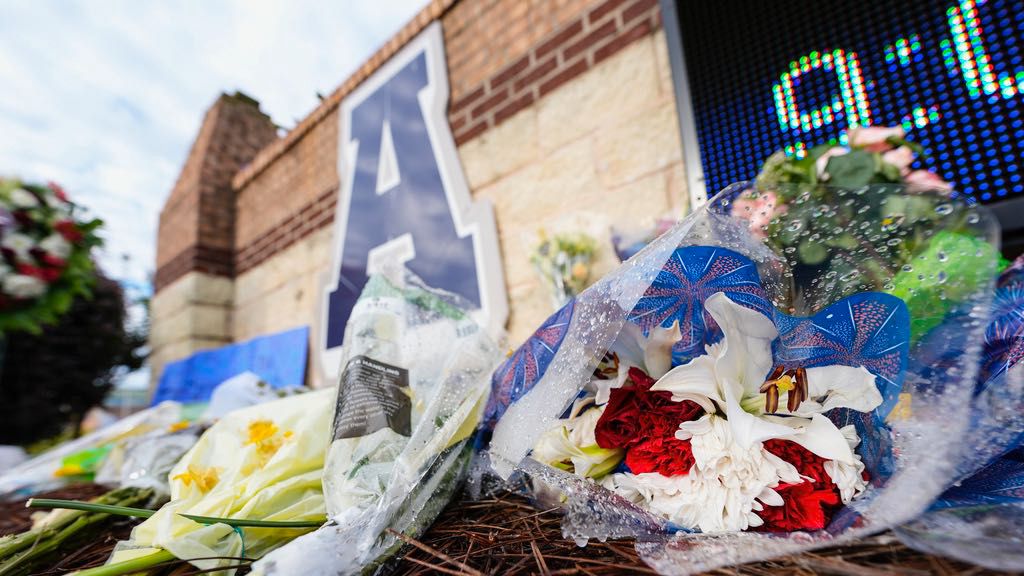 A memorial is seen at Apalachee High School after the Wednesday school shooting, Saturday, Sept. 7, 2024, in Winder, Ga.   (AP Photo/Mike Stewart)