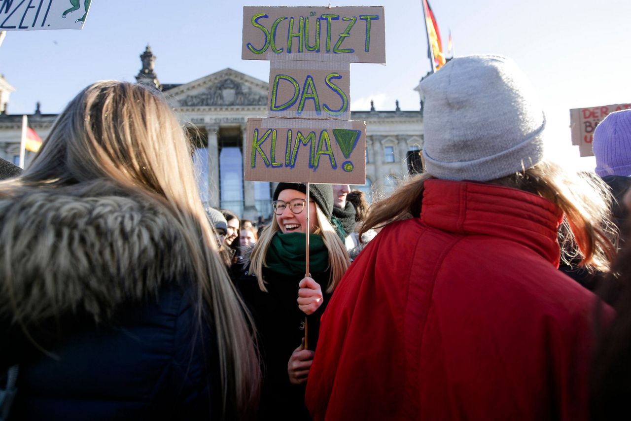 Students in Germany, Switzerland protest climate change