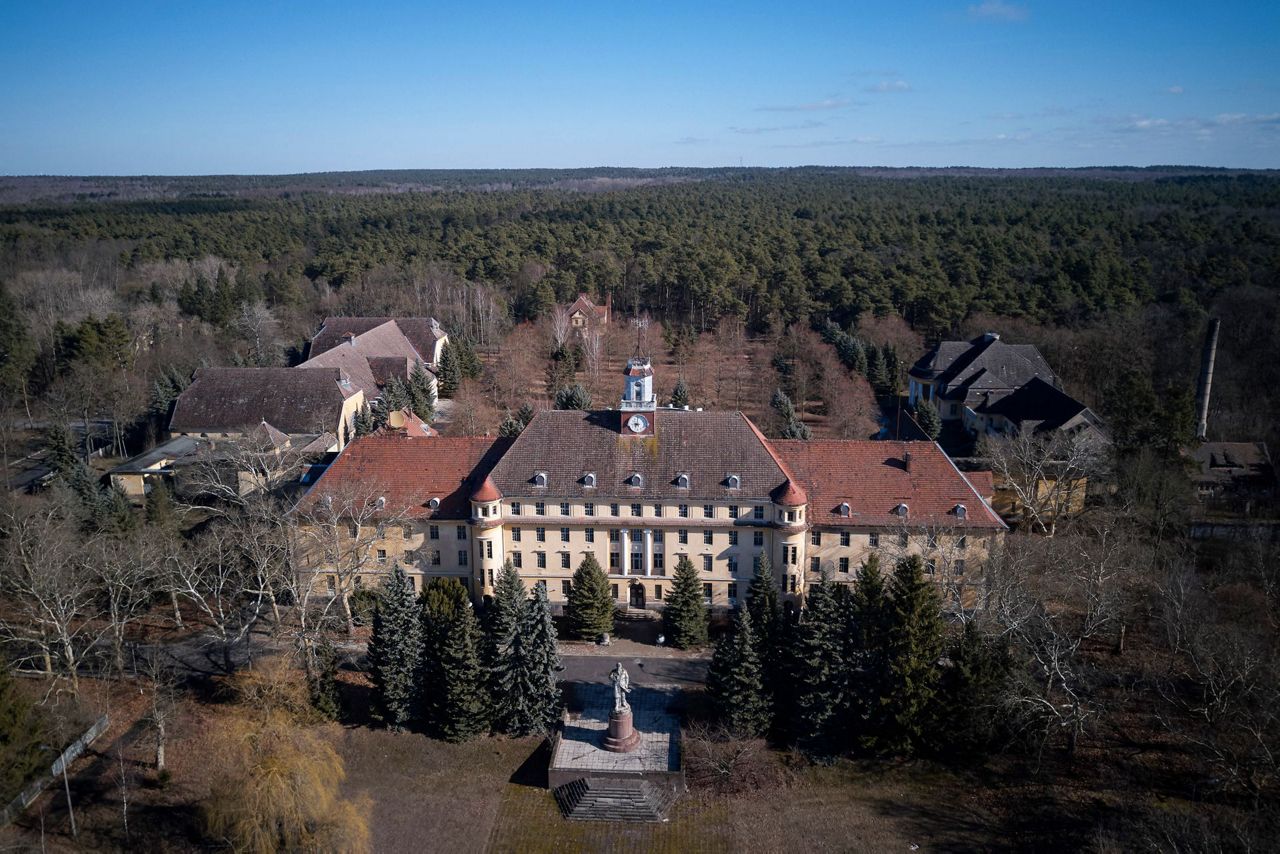 'Forbidden city' tells Germany's complex military history