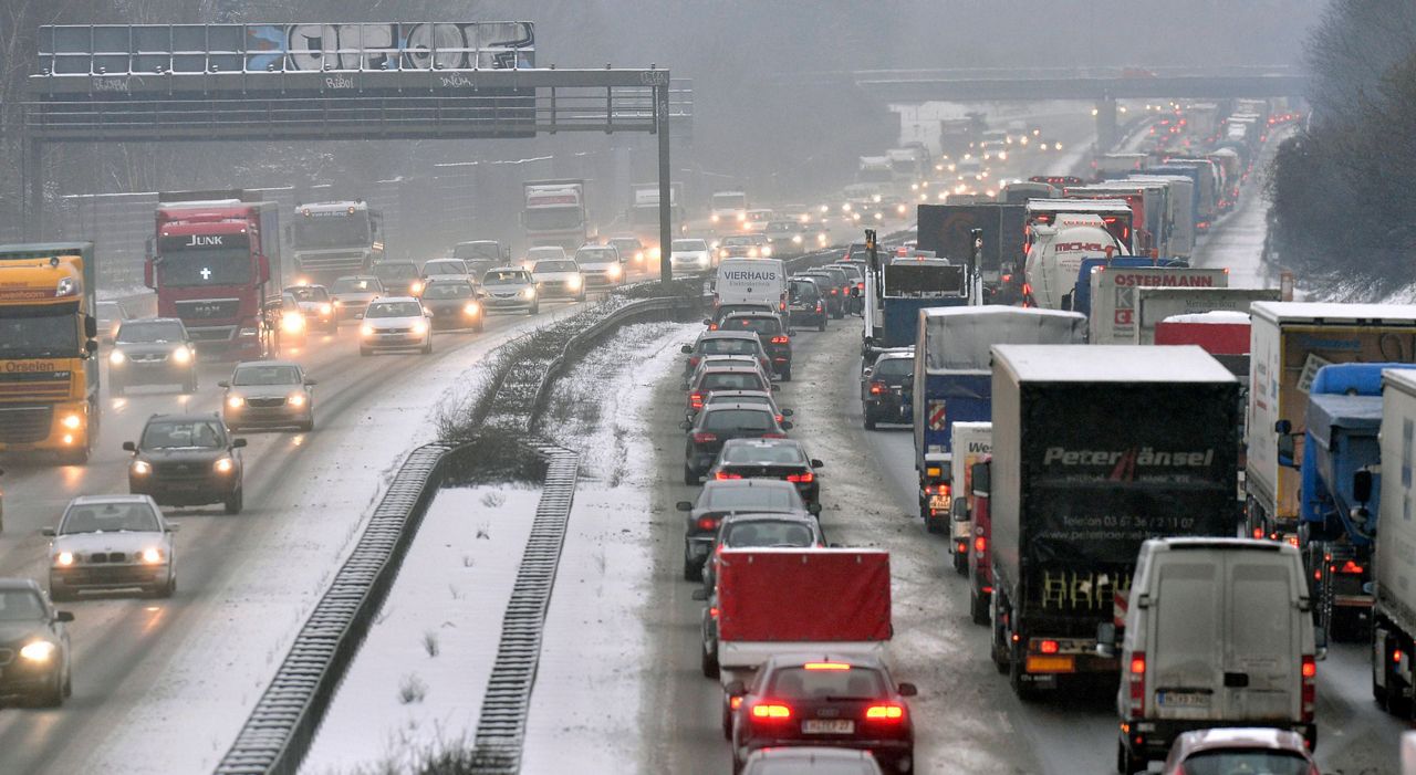 Powerful German auto club drops hard line on speed limit