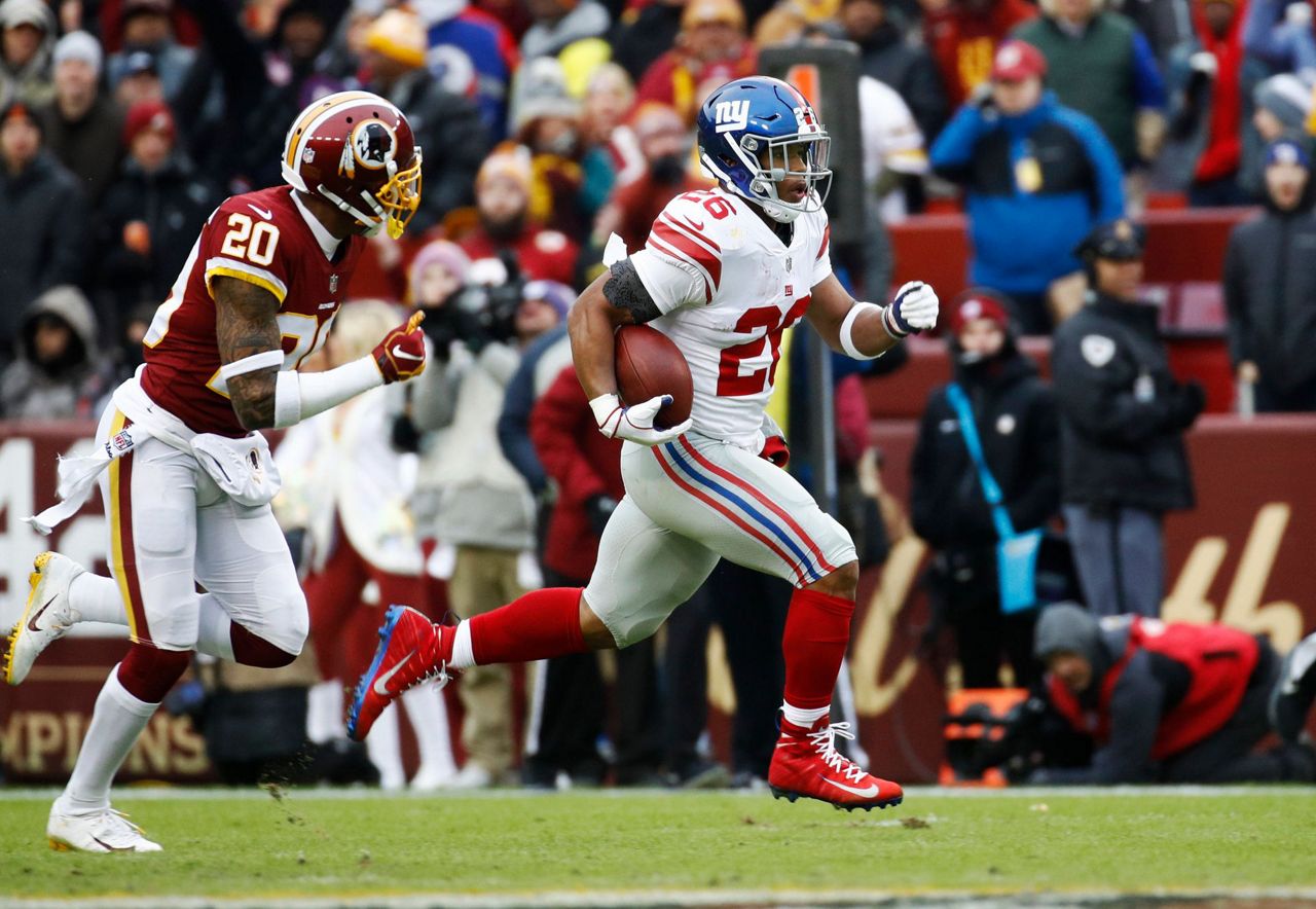 Barkley rushes for 170 yards, Giants rout Redskins 40-16