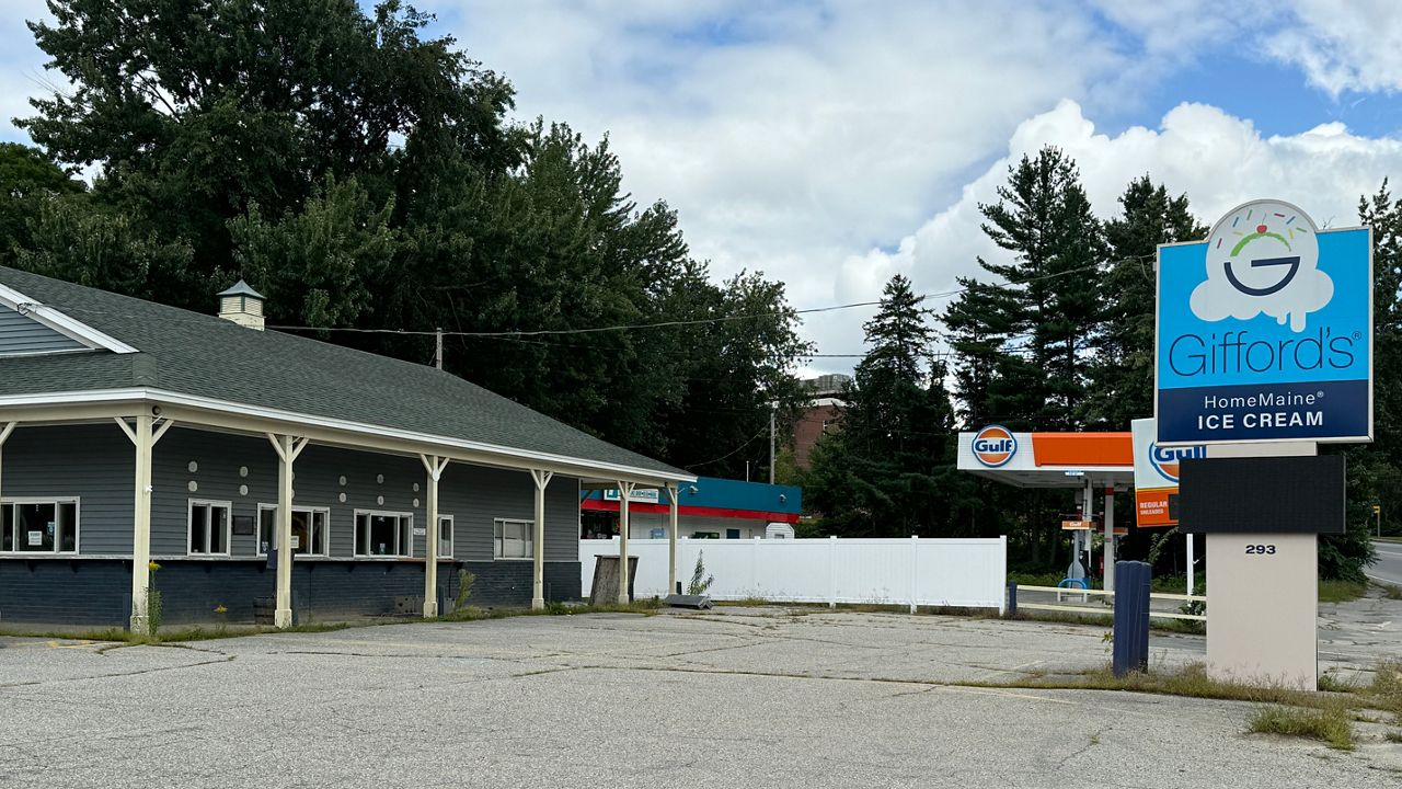 Gifford's Ice Cream stand in Farmington will be closed to the public after the company announced this on Facebook Wednesday. (Spectrum News/Matthew Jaroncyk)