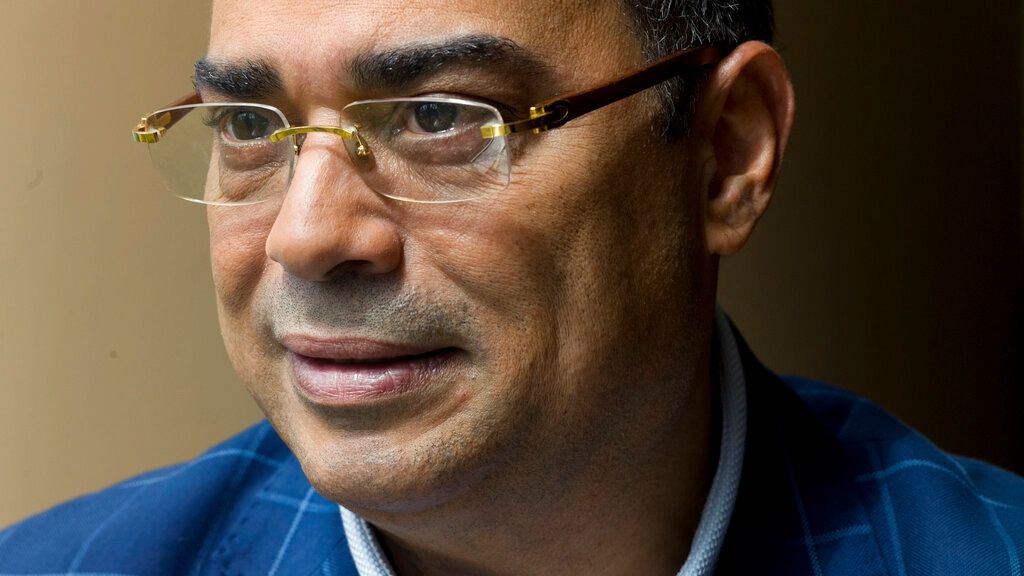 Gilberto Santa Rosa.