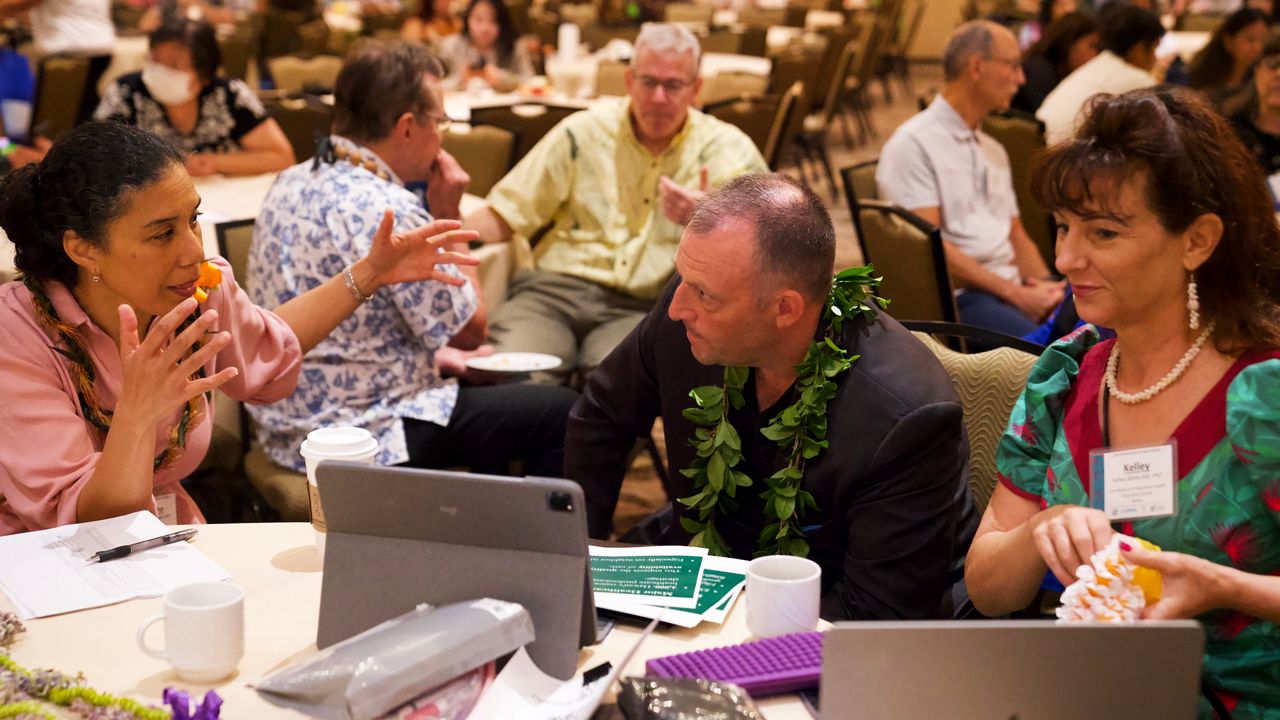 The historic announcement of the Healthcare Education Loan Repayment Program was made at Hawaii-Pacific Basin Area Health Education Center's annual Workforce Summit where nearly 1,000 attendees brainstormed ideas to boost the number of physicians practicing in Hawaii. (Photo courtesy of the John A. Burns School of Medicine)