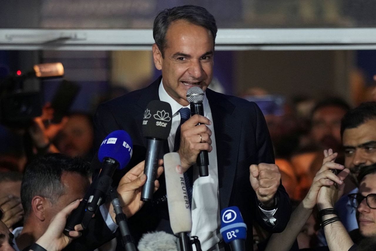 Greece&#039;s centerright in landslide election victory, but will need new