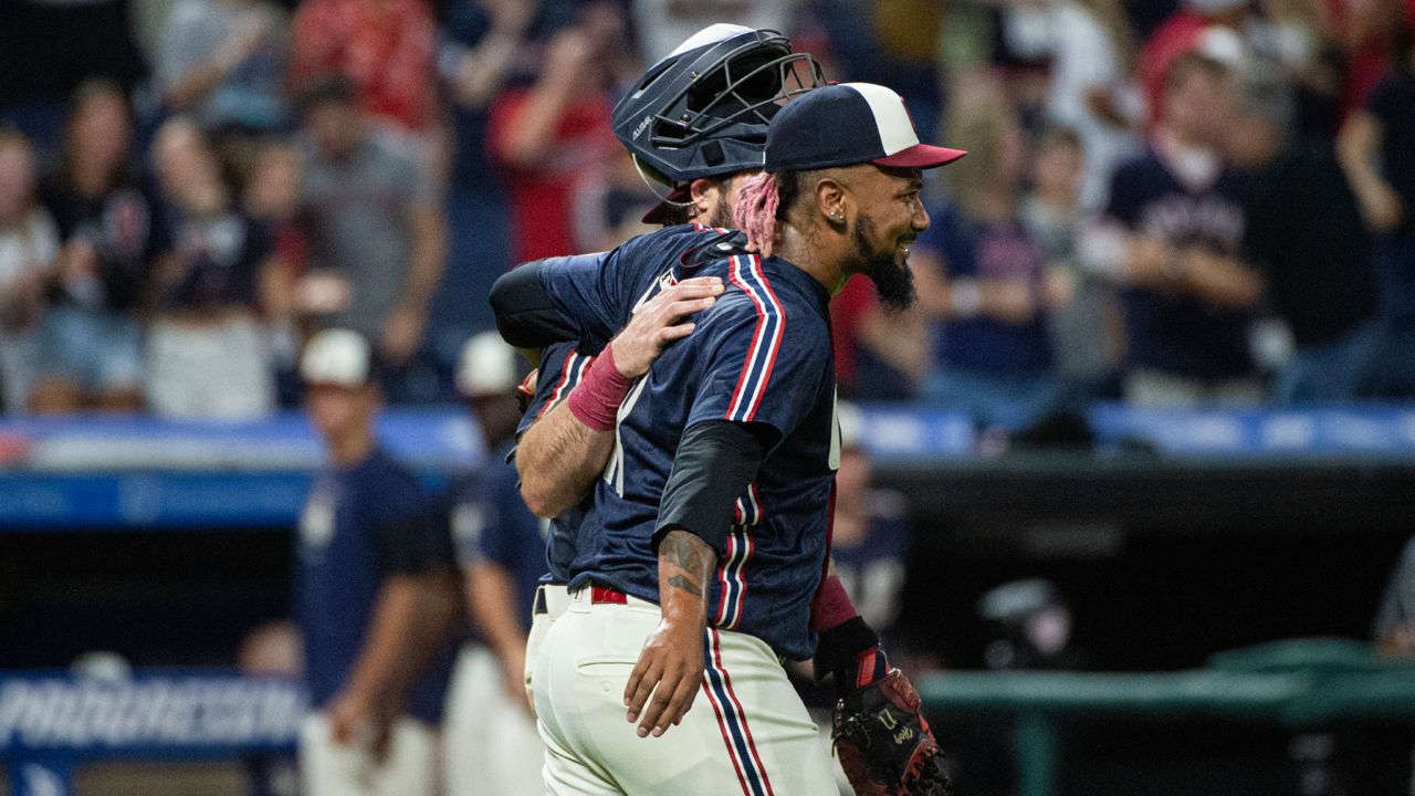 Cleveland Guardians' Jose Ramirez rounds the bases after hitting a solo home run during the fifth inning of a baseball game against the St. Louis Cardinals Friday, Sept. 20, 2024, in St. Louis. (AP Photo/Jeff Roberson)