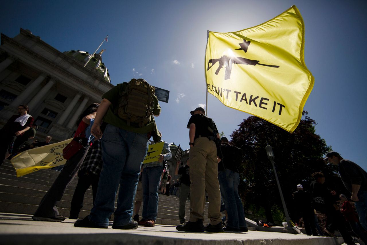 Gun rights activists fill Rotunda for Second Amendment rally