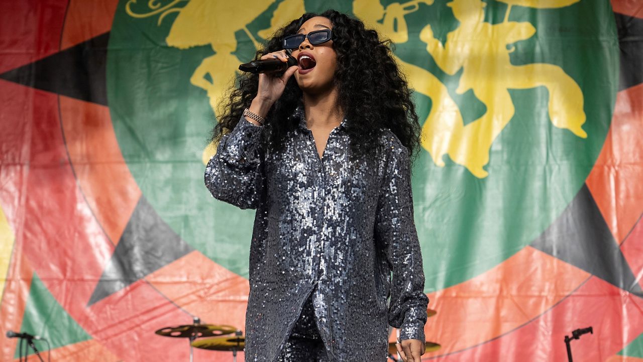 H.E.R. will sing at the Paris Olympics’ closing ceremony as part of LA handover