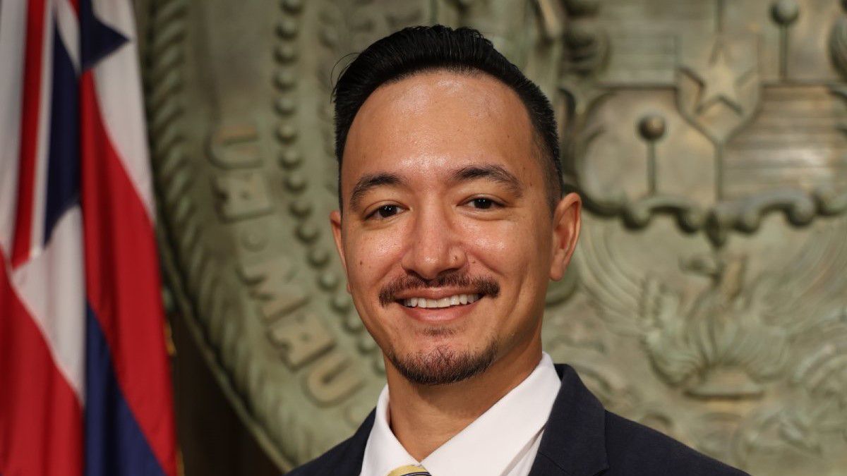 Ryan Kanakaʻole begins his new role on Jan. 16. (Image courtesy of the Office of the Governor)