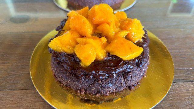 2025 grand prize winner “Pot of Gold” by Tina of the 4-H Pineapples Club on Hawaii Island made with mango, dates, walnuts, cacao powder and avocado. (GET Local Healthy Food Systems)