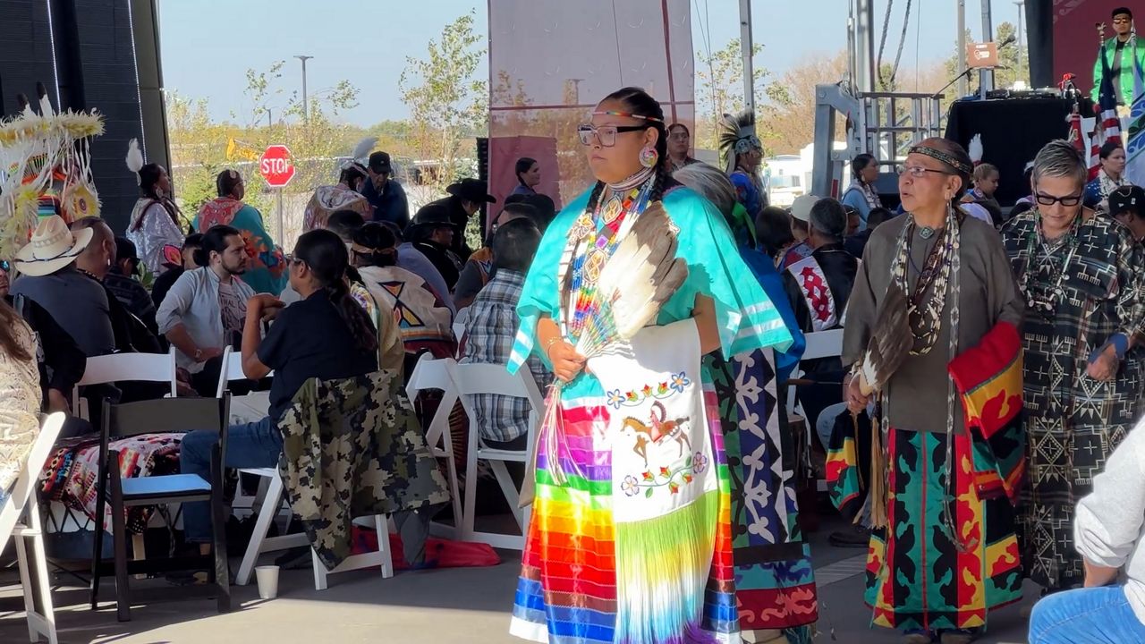 New Ho-Chunk Nation casino opens in Beloit