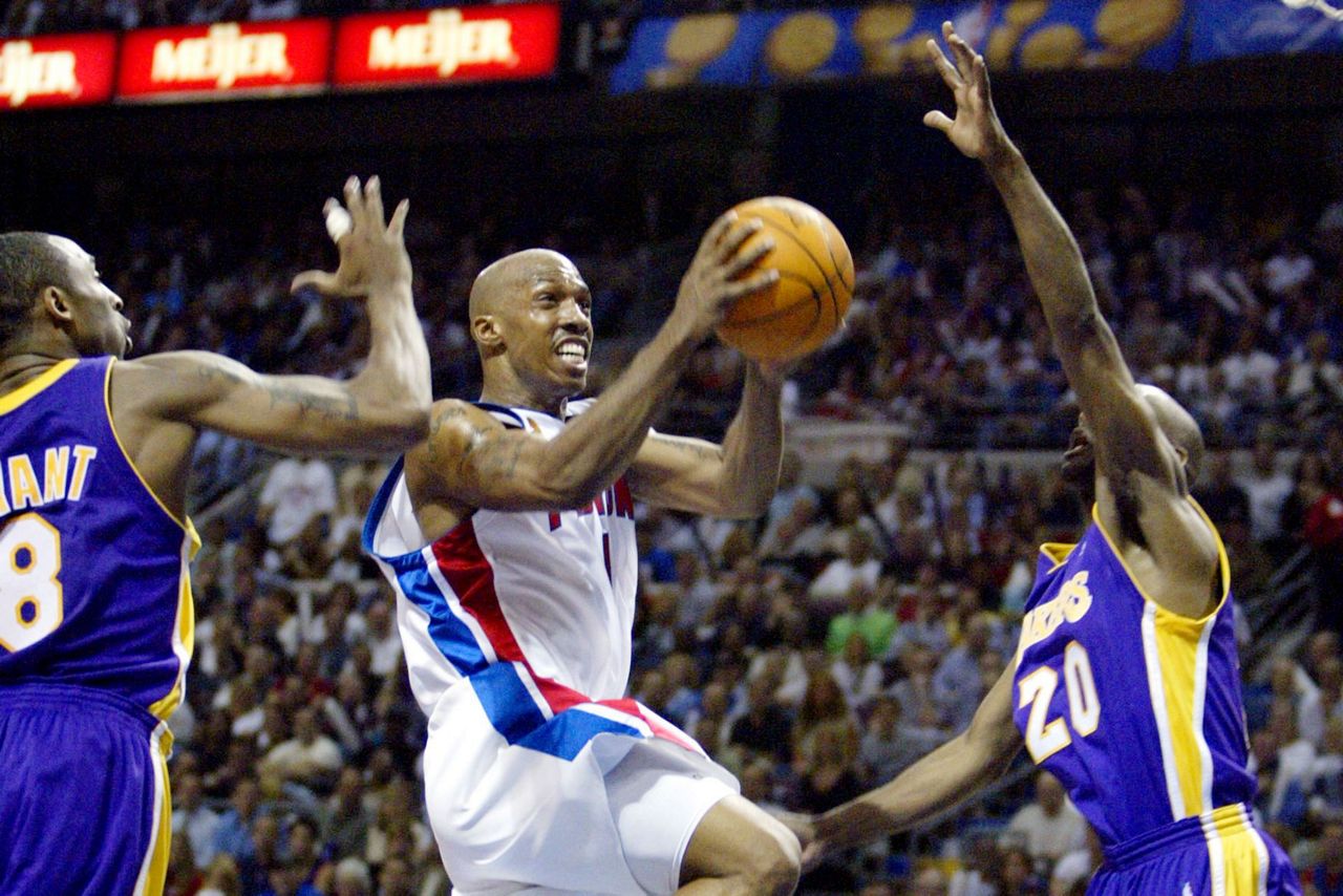 Vince Carter, Chauncey Billups Headline 13-member Class For Naismith ...