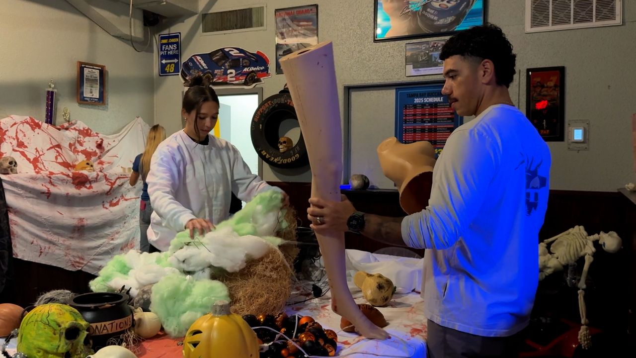 St. Petersburg hosts sixth Halloween on Central festival