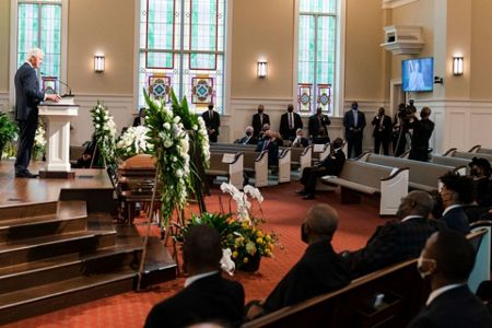 Hank Aaron hearse stops at homerun marker to South View Cemetery