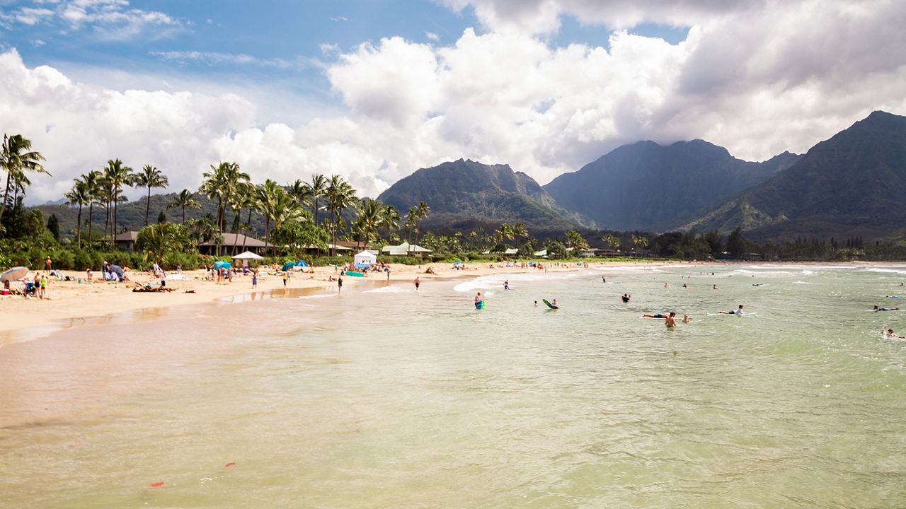 Hanalei Bay (Getty Images)