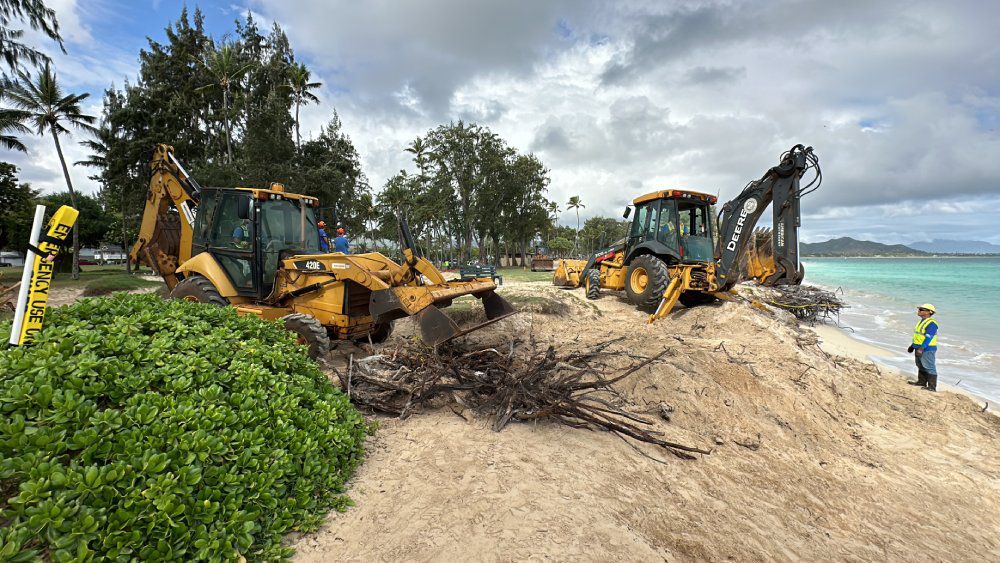 Work will be done in phases to lessen the impact on beachgoers. (Photo courtesy of Honolulu Department of Parks & Recreation)