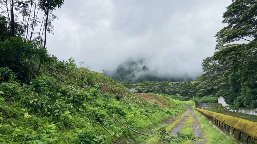 Repairs to the earthen embankment at Kaneohe Dam will begin August 19. (Courtesy City and County of Honolulu Department of Design and Construction)