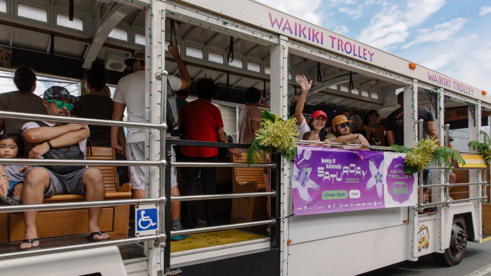 Make your way around Kaimuki with a free trolley ride. (Photo by Kenna Reed)