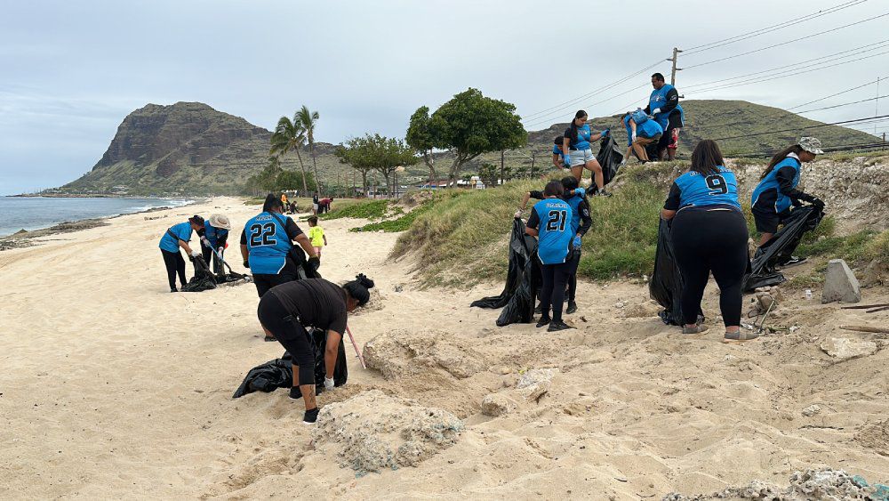 An earlier cleanup effort in April removed nearly three tons of trash from Ulehawa Beach Park. (Courtesy Honolulu Department of Parks & Recreation)