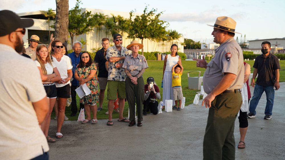 Superintendent of the Pearl Harbor National Memorial Tom Leatherman spoke to the crowd attending the Lights for Peace event on August 7. (Spectrum News/Sarah Yamanaka)