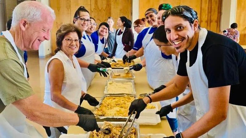 The Salvation Army Lihue Corps served up 600 Thanksgiving lunch plates for houseless community members. (Photo courtesy of The Salvation Army)