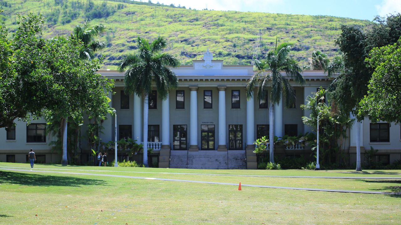 UH Manoa campus (Spectrum News/Brian McInnis)