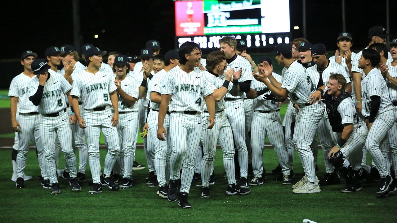 Manoa Magic back as Hawaii walks off Gonzaga in 10