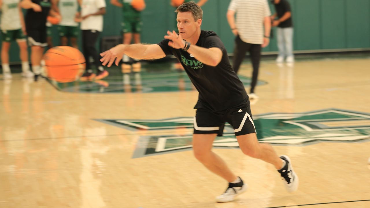 Hawaii men's basketball assistant coach Brad Davidson was promoted to associate head coach by Eran Ganot heading into Davidson's fourth season with the program.