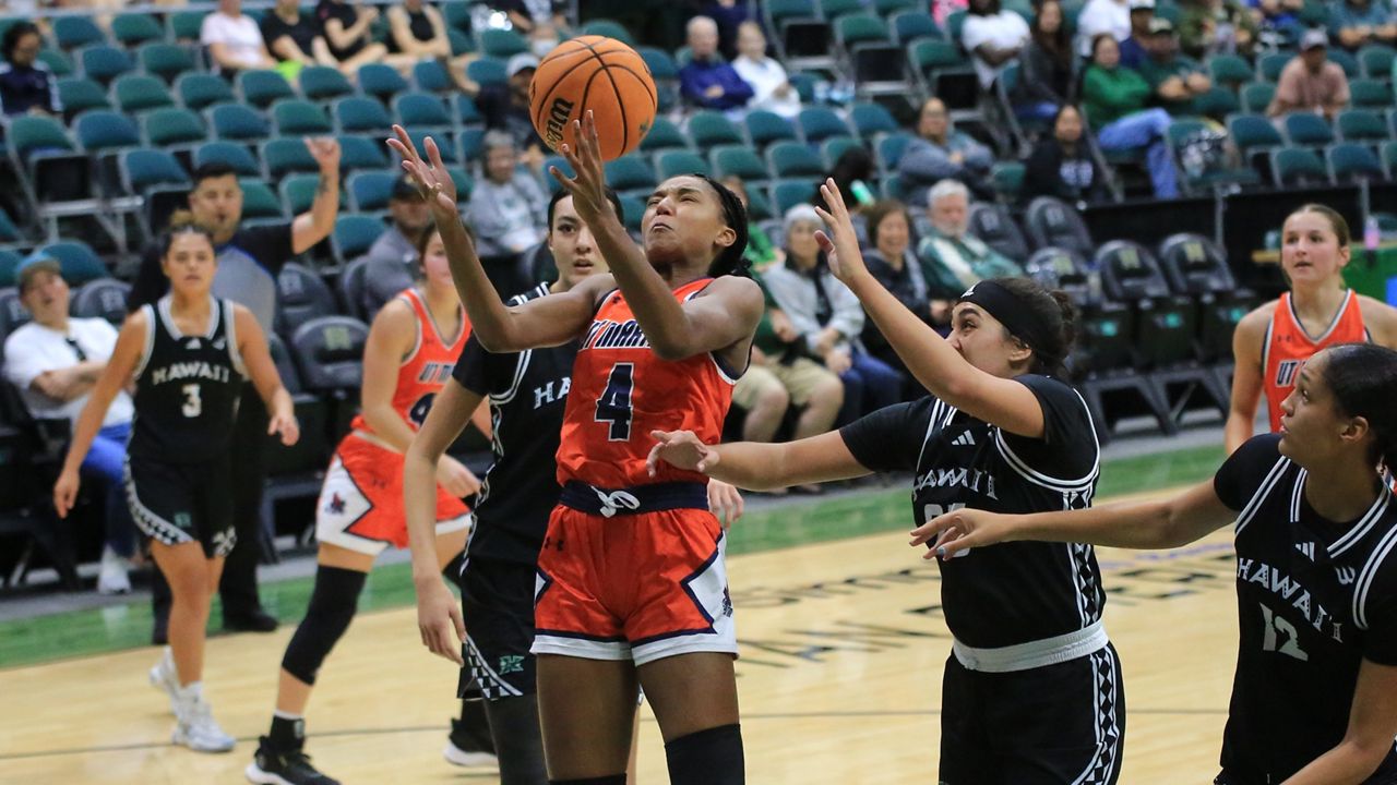 Tennessee-Martin's Anaya Brown tried to corral the ball under the basket against Hawaii in the American Savings Bank Rainbow Wahine Showdown on Saturday afternoon.