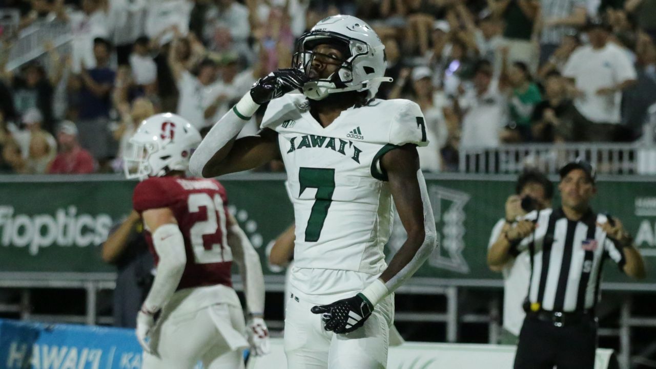 Hawaii wide receiver Steven McBride celebrated a touchdown against Stanford on Sept. 1.