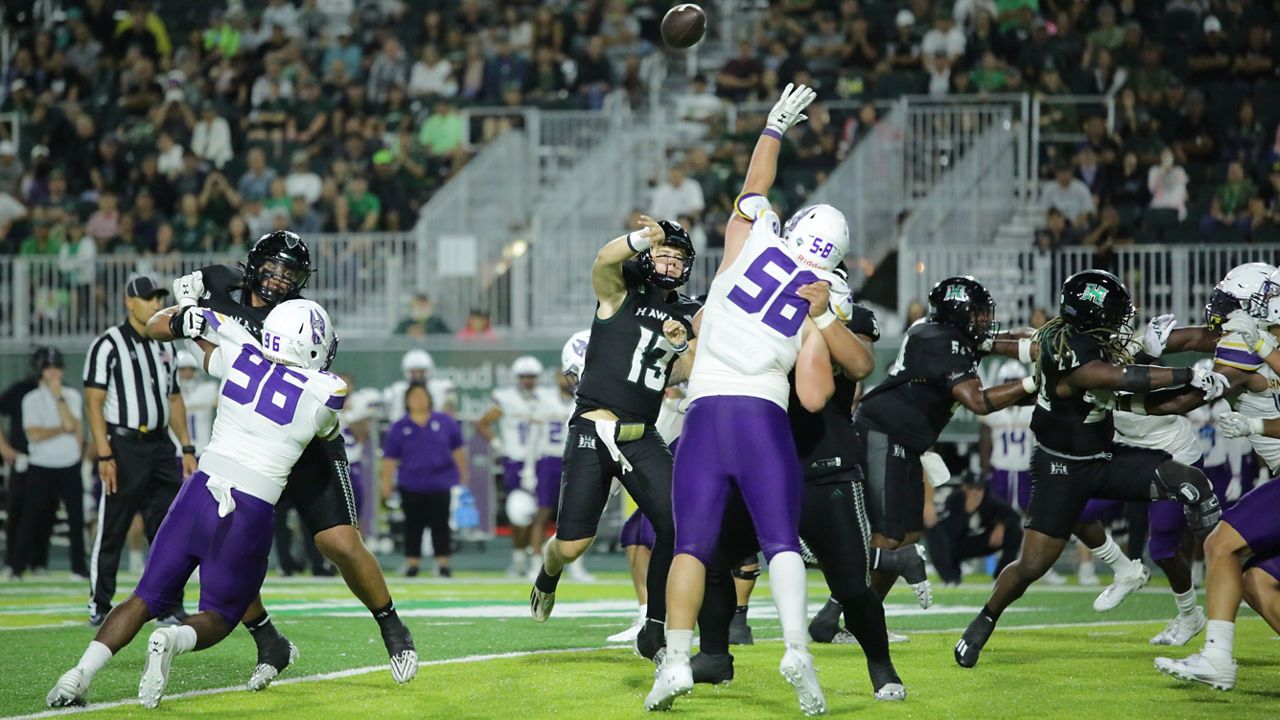 Hawaii football suffers humiliating 45-26 loss to New Mexico State