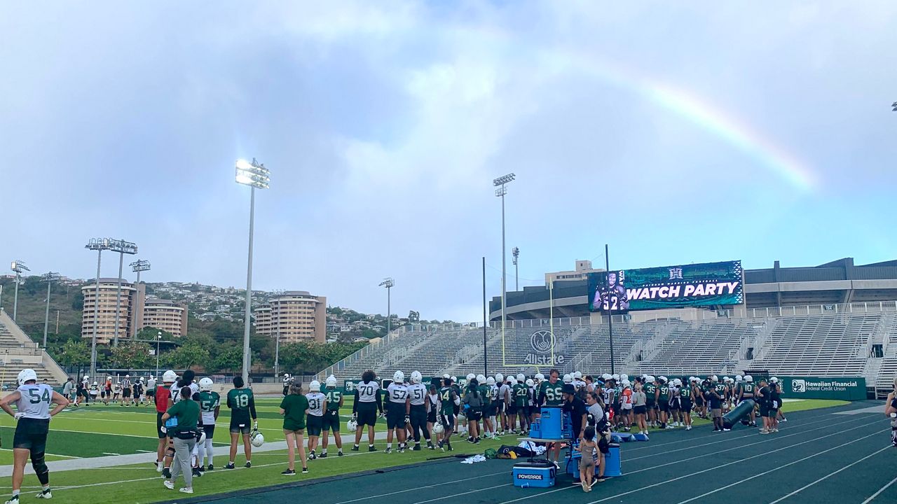 A smattering of fans turned out to watch the Hawaii football team for its watch party practice at the Clarence T.C. Ching Athletics Complex on Saturday.