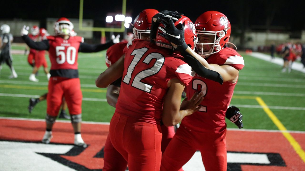 Kahuku football stuns national No. 3 St. John Bosco