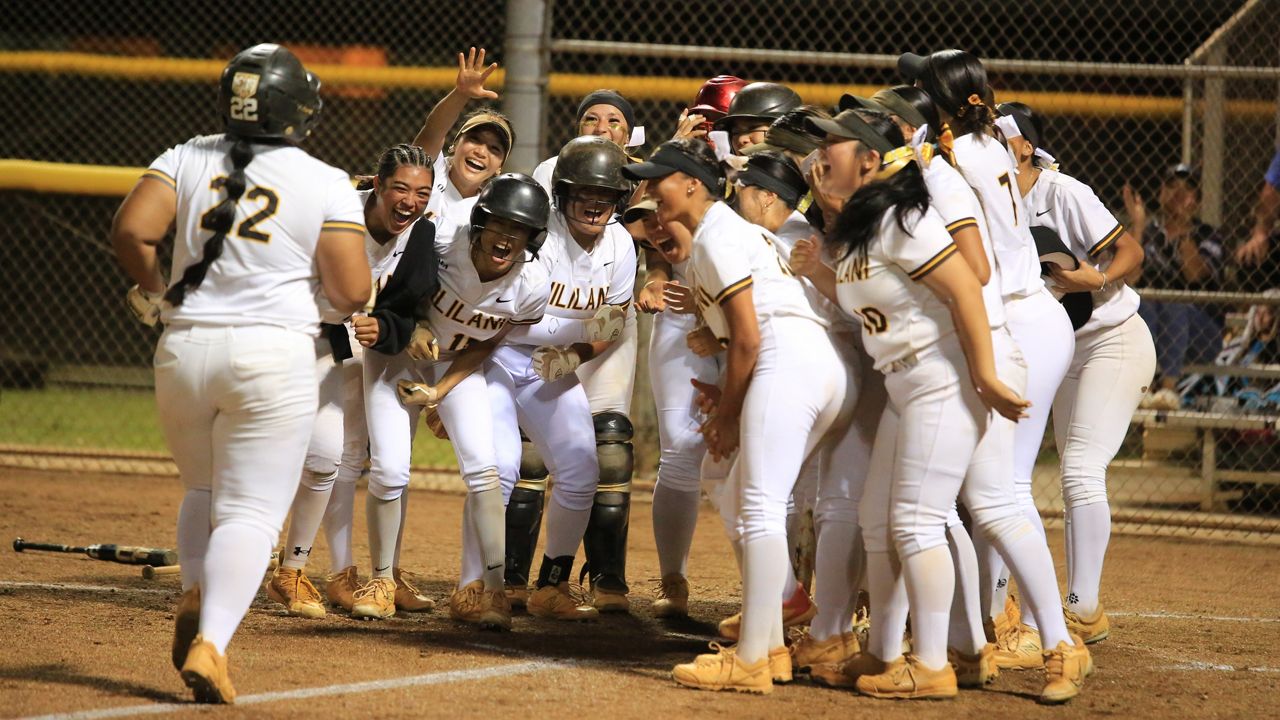 Pagampao's 3 homers lift Mililani to OIA softball title