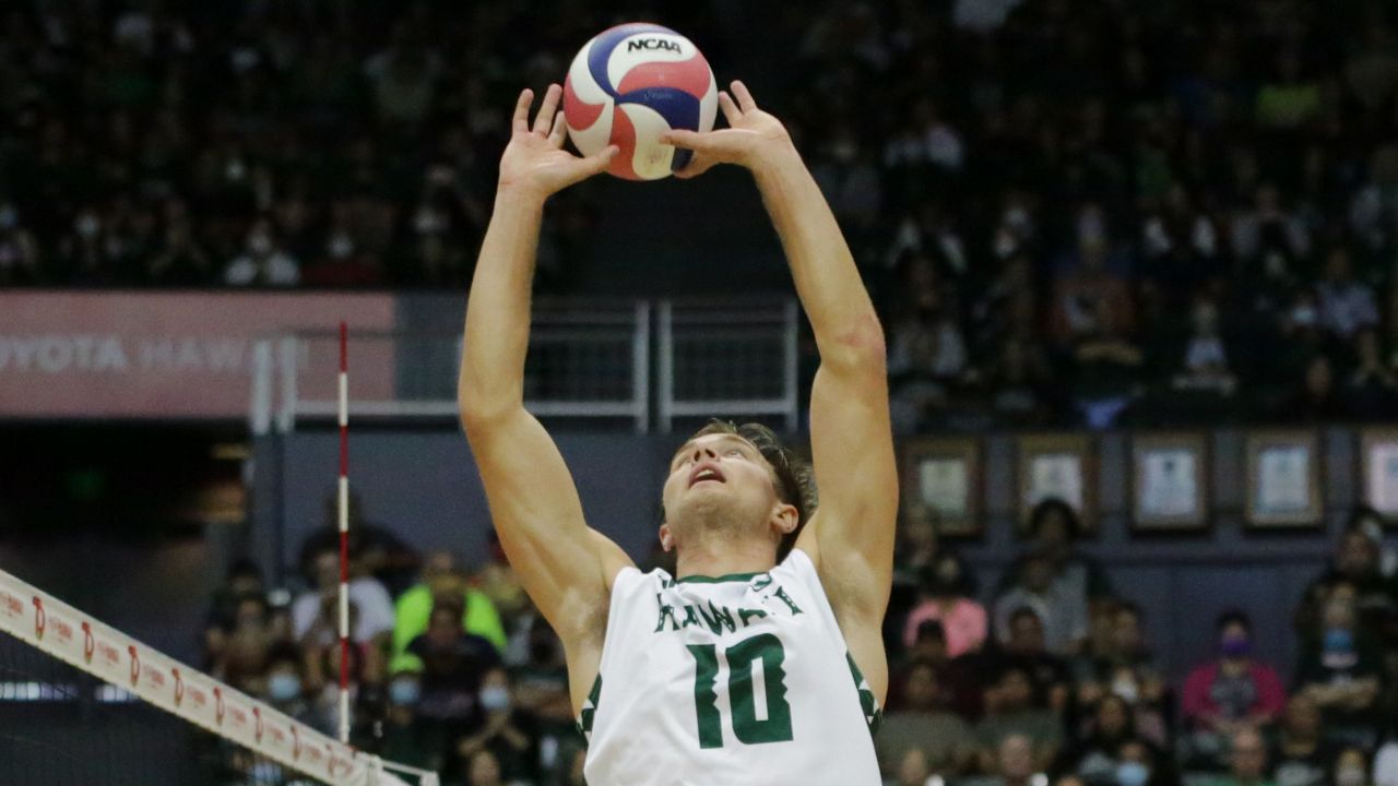 Hawaii's AVCA Player of the Year Jakob Thelle set a ball against Long Beach State in the 2023 season.