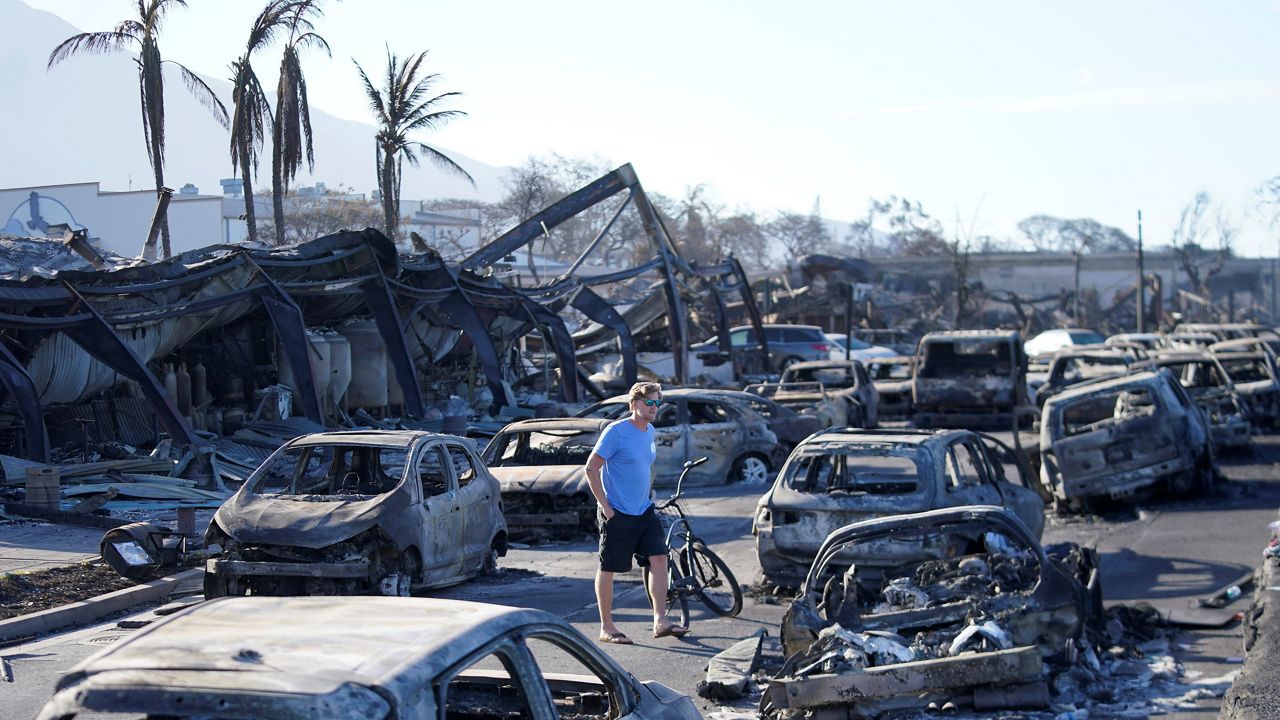 Fire outside Miami Dolphins game destroys 11 cars