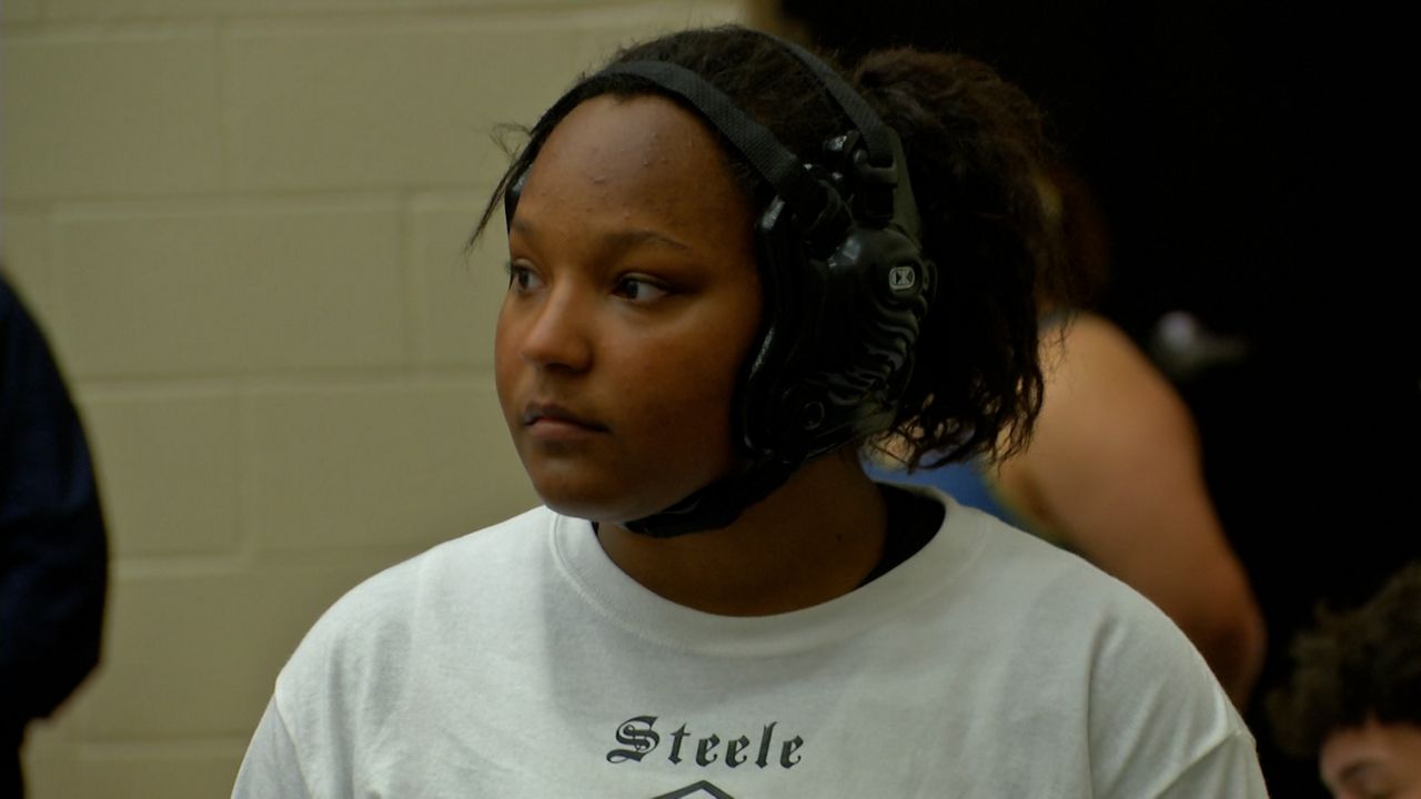 Cibolo Steele girls wrestler a force on the mat