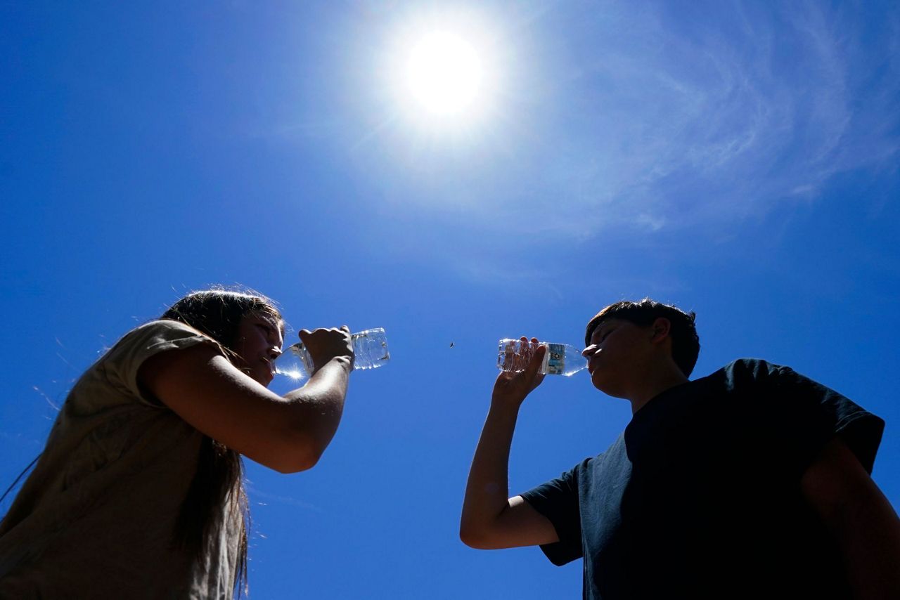Homes become 'air fryers' in Phoenix heat, people sacrifice on AC for 