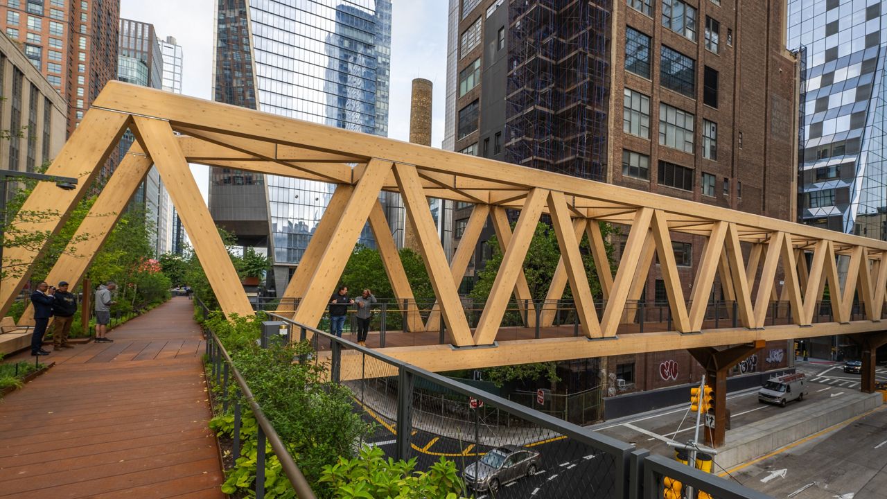 The High Line's $50 Million Moynihan Connector Is Now Open