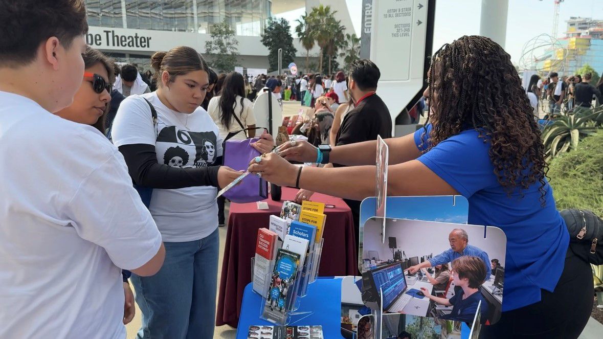 Why some students are choosing alternative pathways over 4-year degrees